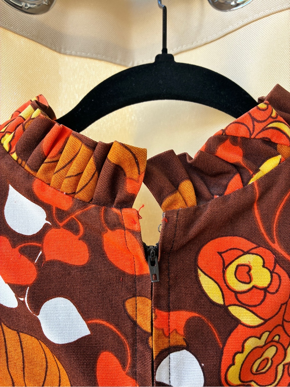 Vintage 60s/70s Mod Style Pantsuit Top & Pants Set - Picture 6 of 17